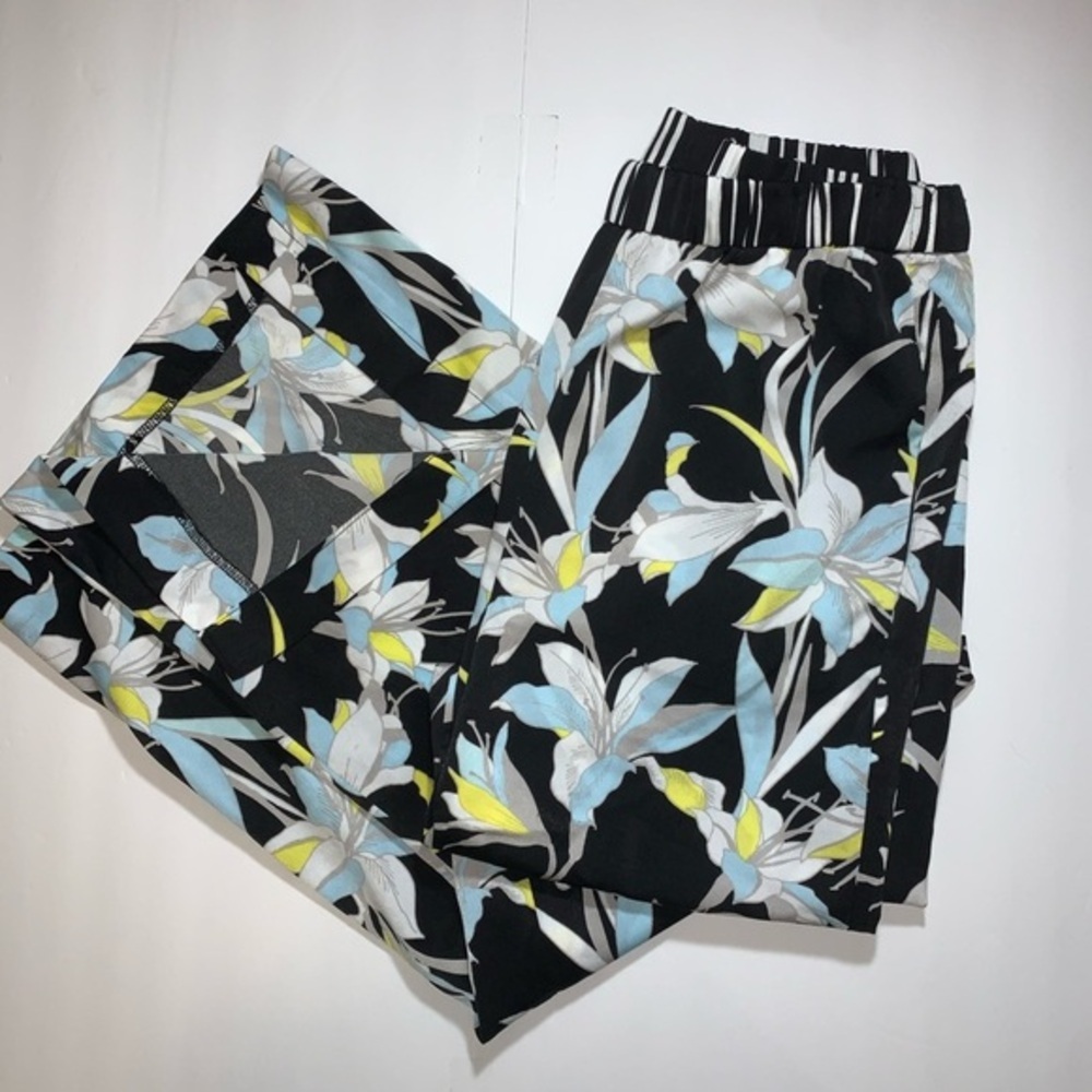 BAR III Floral Print Wide Leg Pants